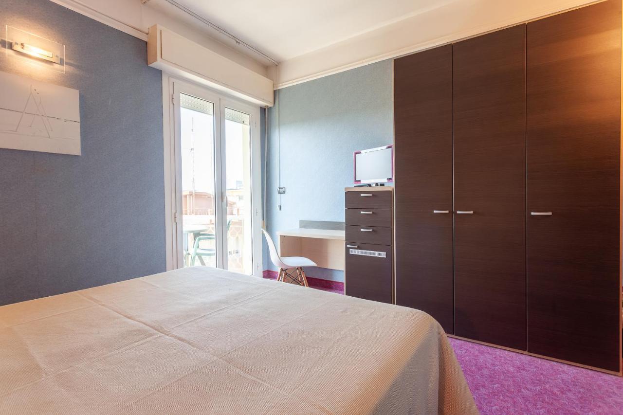 Residence & Suites Белларія-Іджеа-Марина Екстер'єр фото