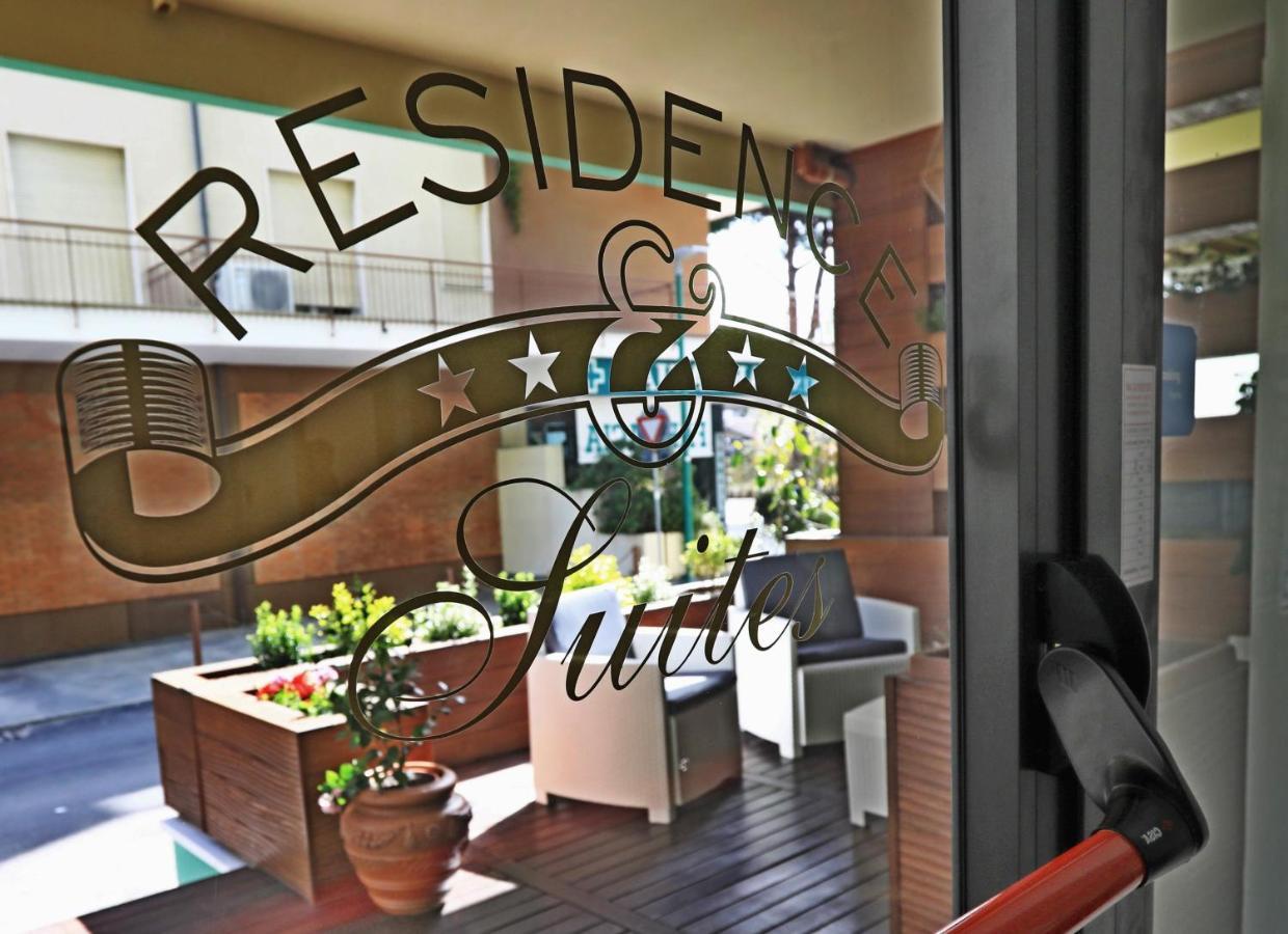 Residence & Suites Белларія-Іджеа-Марина Екстер'єр фото