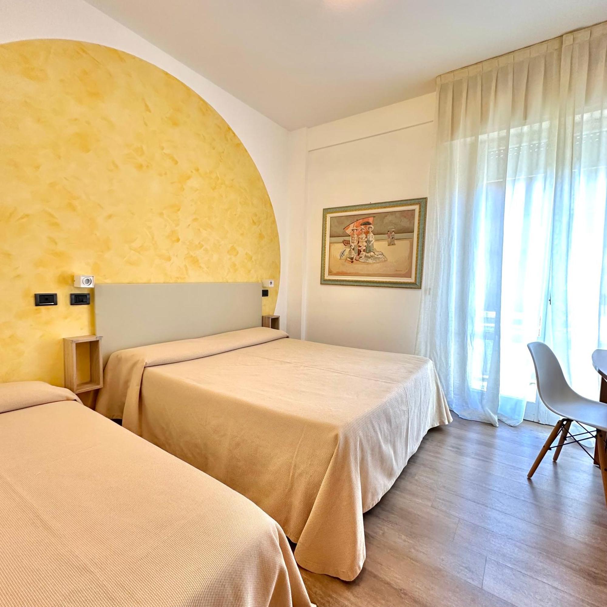 Residence & Suites Белларія-Іджеа-Марина Екстер'єр фото