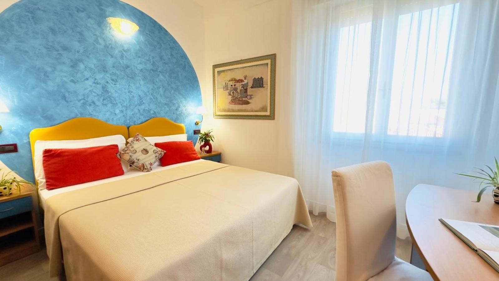 Residence & Suites Белларія-Іджеа-Марина Екстер'єр фото