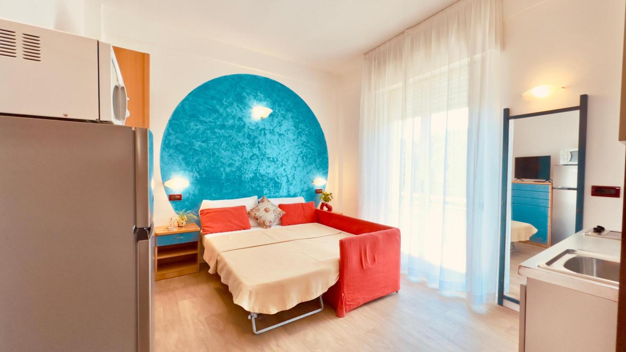 Residence & Suites Белларія-Іджеа-Марина Екстер'єр фото